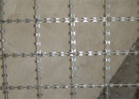 溶接されて刃の正方形の網CBT60かみそりワイヤー コンチェルティーナを囲うことは網を薄板にした